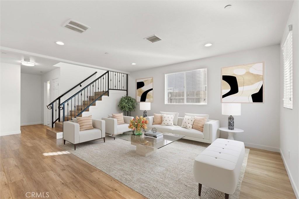 7310 Roseberry Ave #7310 - Photo 2 of 17