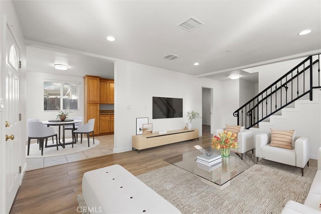 7310 Roseberry Ave #7310 - Photo 4 of 17