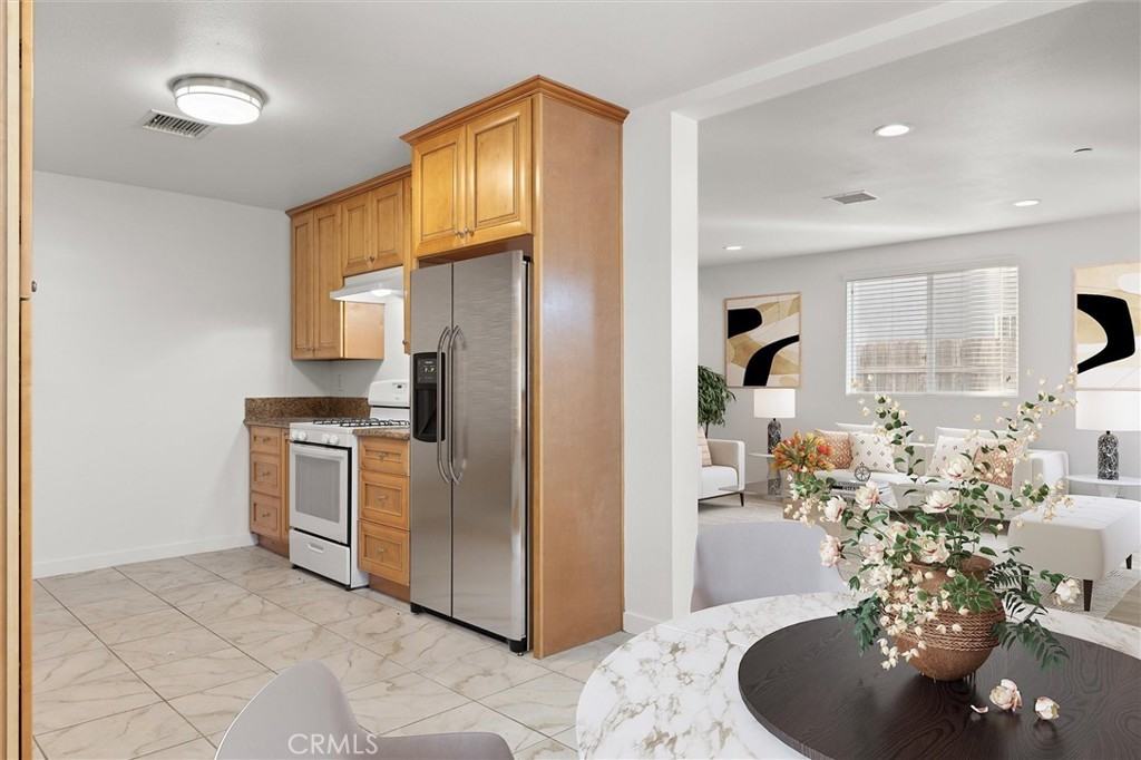 7310 Roseberry Ave #7310 - Photo 5 of 17