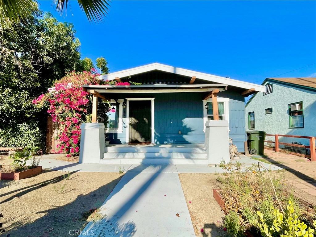 220 Palm Pl #220 - Photo 6 of 17