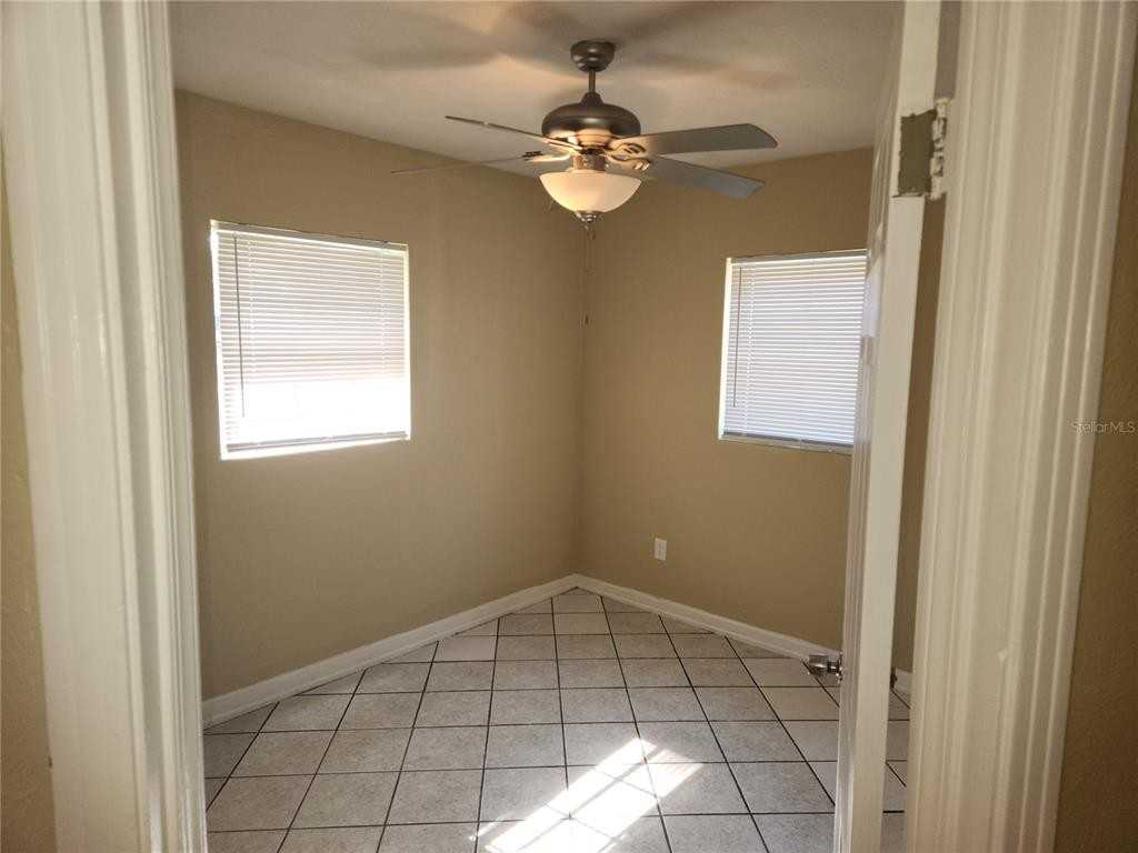 708 W Miller St #708 - Photo 4 of 8