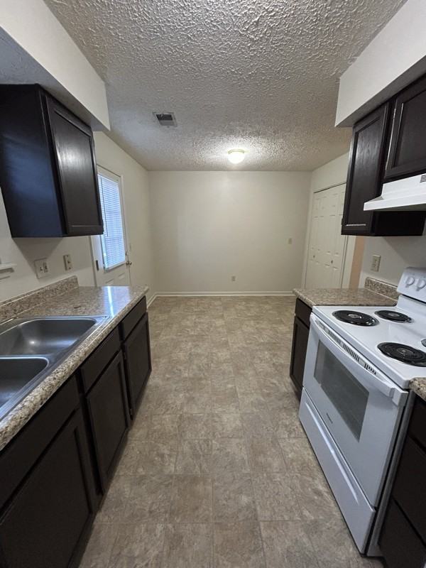 105 Oroark Ave #3 - Photo 4 of 9