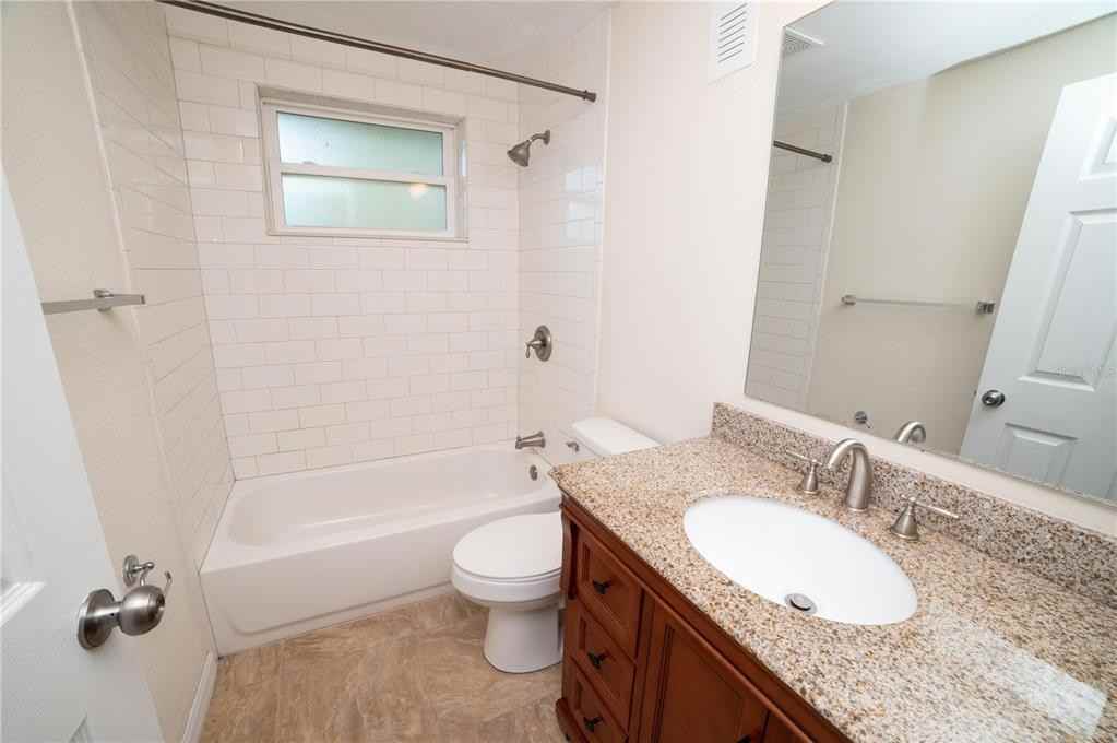 12410 N 59th St #12410D - Photo 4 of 12