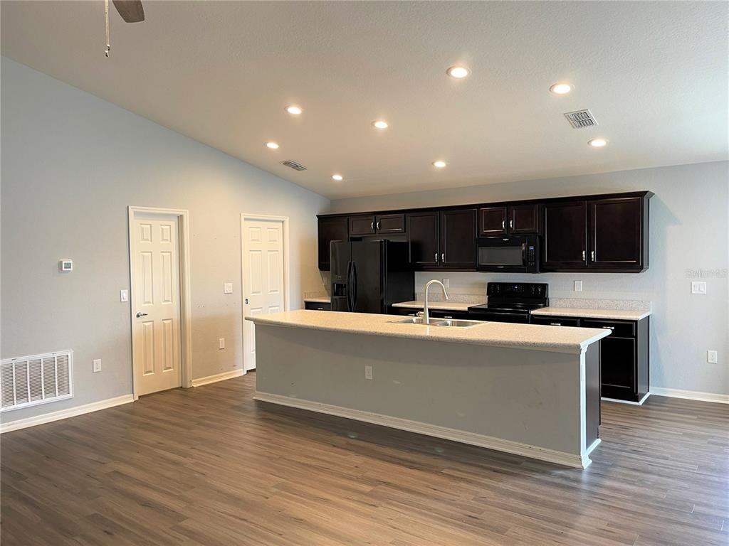 3623 Peregrine Way #3623 - Photo 4 of 35