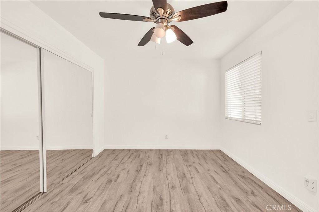 1110 W Blaine St #1110-102 - Photo 5 of 33