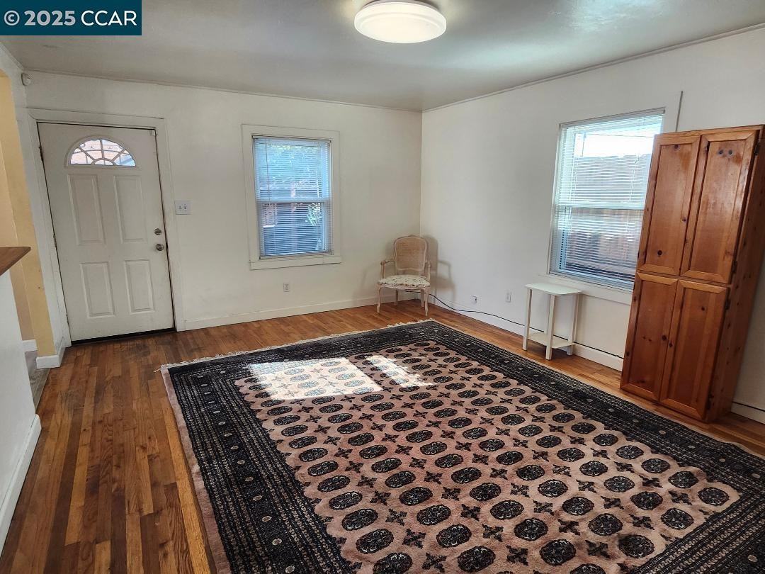 2717 21st St #2717 - Photo 7 of 22