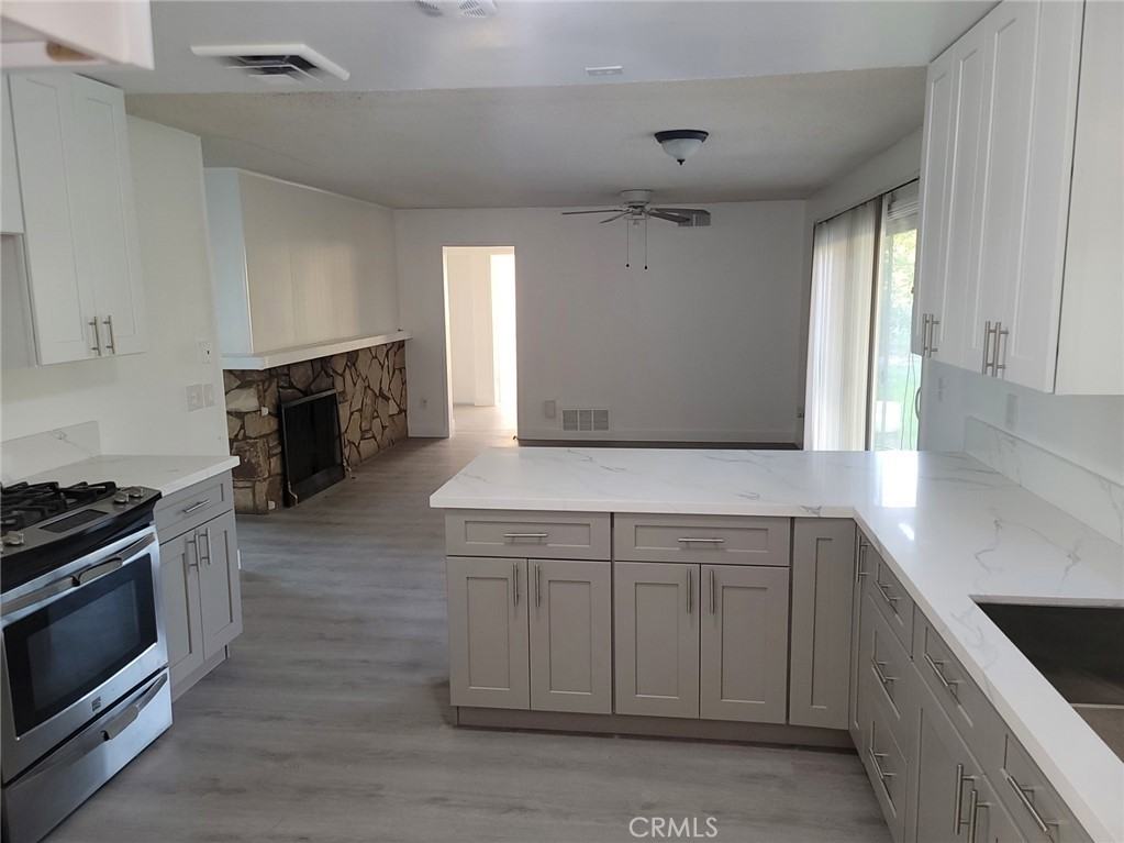 6984 Center St #6984 - Photo 2 of 24