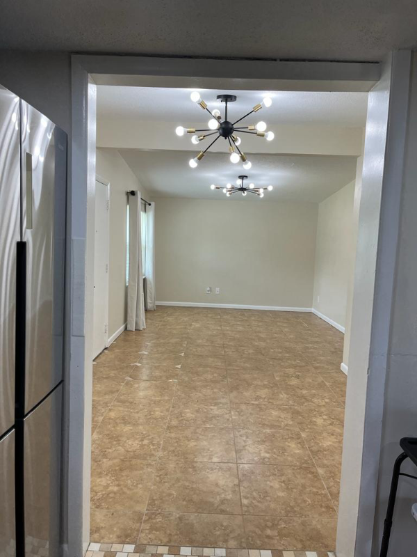 1807 W 4th St - Photo 3 of 13