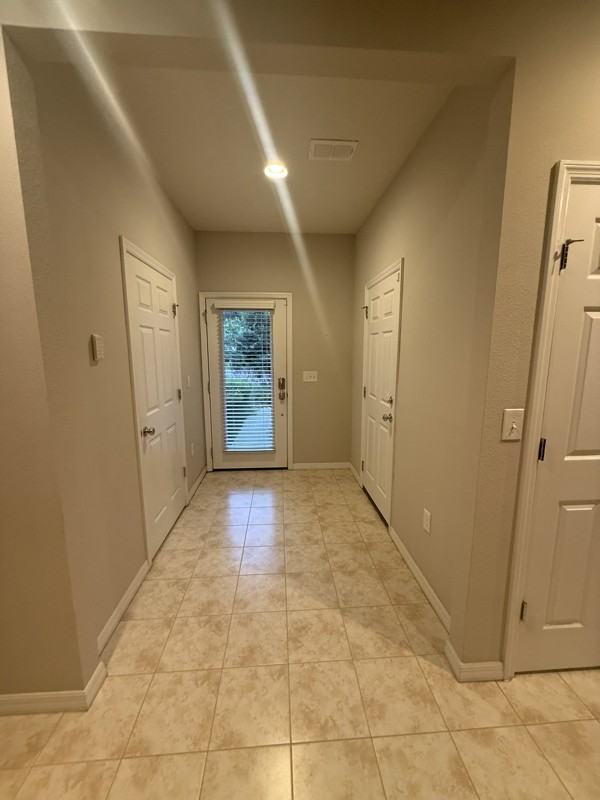 6977 Heatherton Ct - Photo 2 of 19