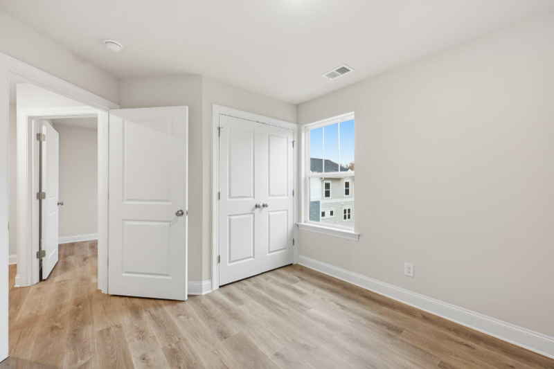 11023 Valkyrie Ln - Photo 5 of 10