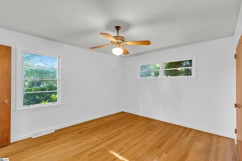 113 Willenhall Ln - Photo 7 of 7