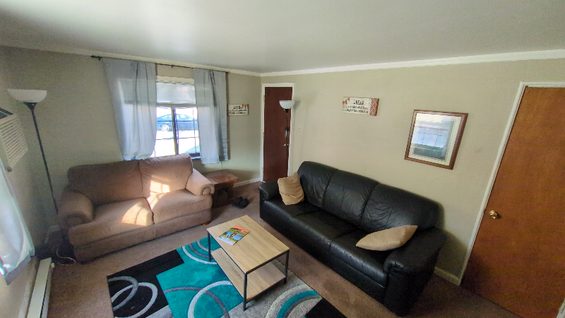 583 Wiltshire Blvd #B - Photo 2 of 11