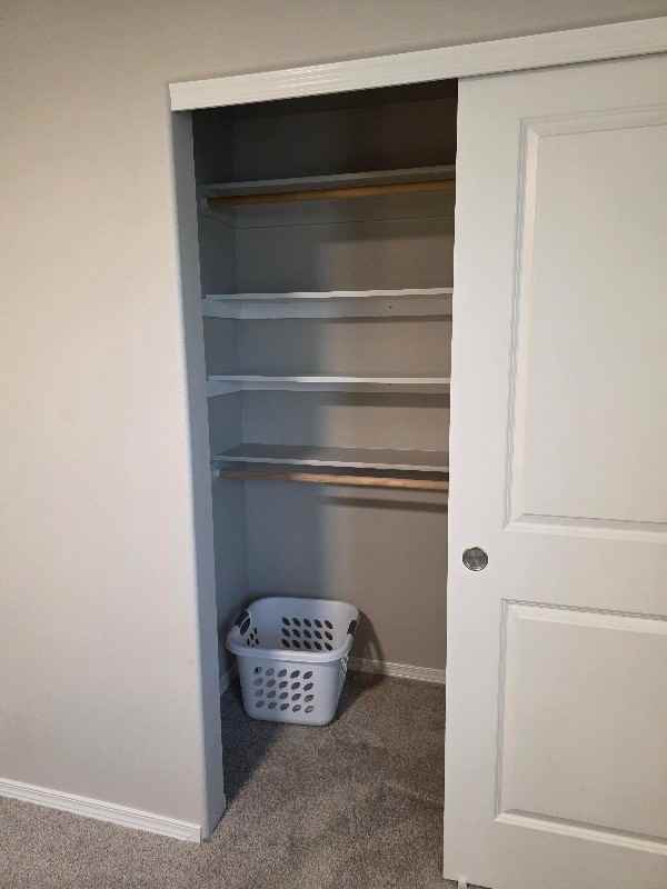 600 Van Way - Photo 6 of 17