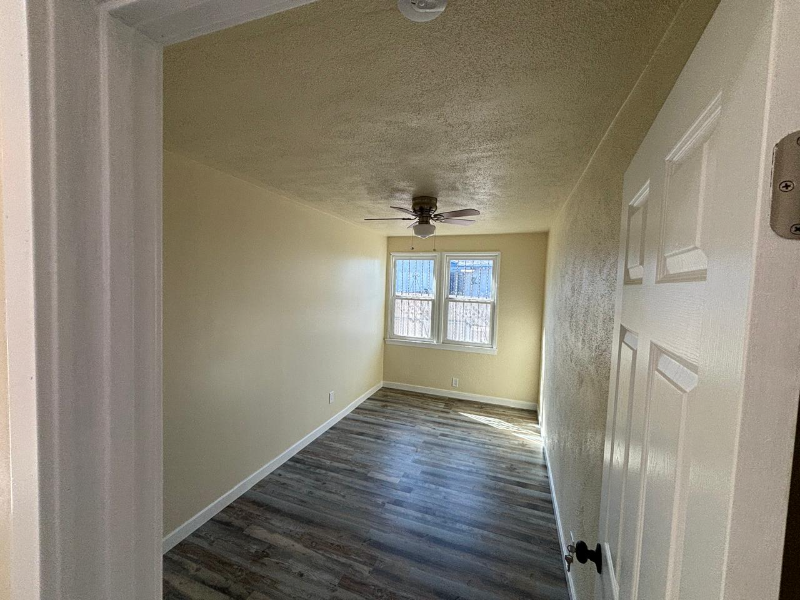 1129 E 103rd St - Photo 2 of 5