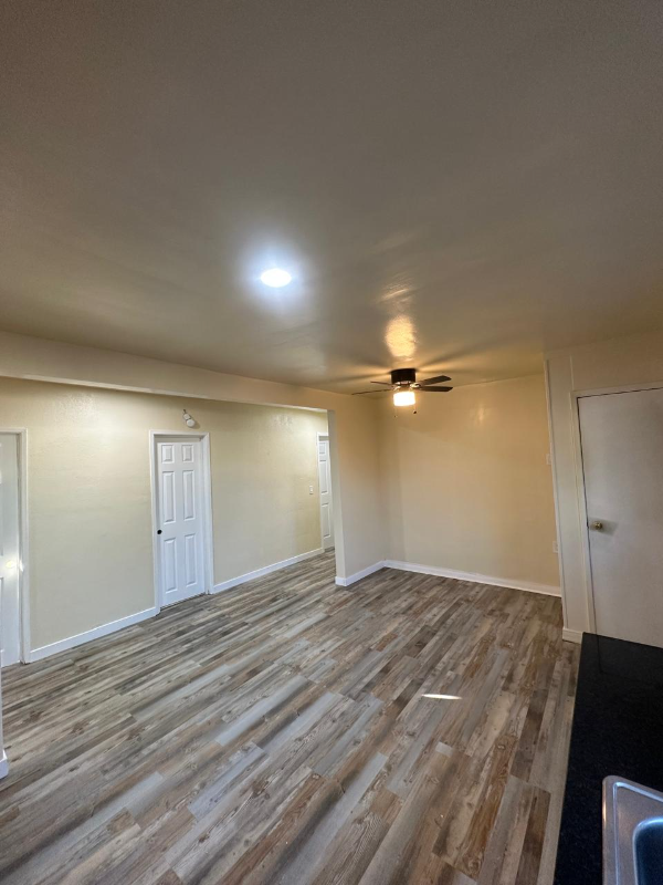 1129 E 103rd St - Photo 5 of 5