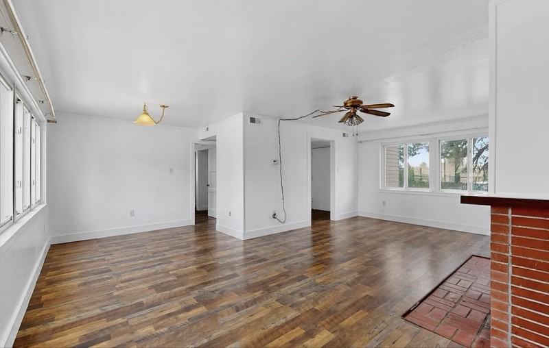 3216 Villa St #A - Photo 5 of 19