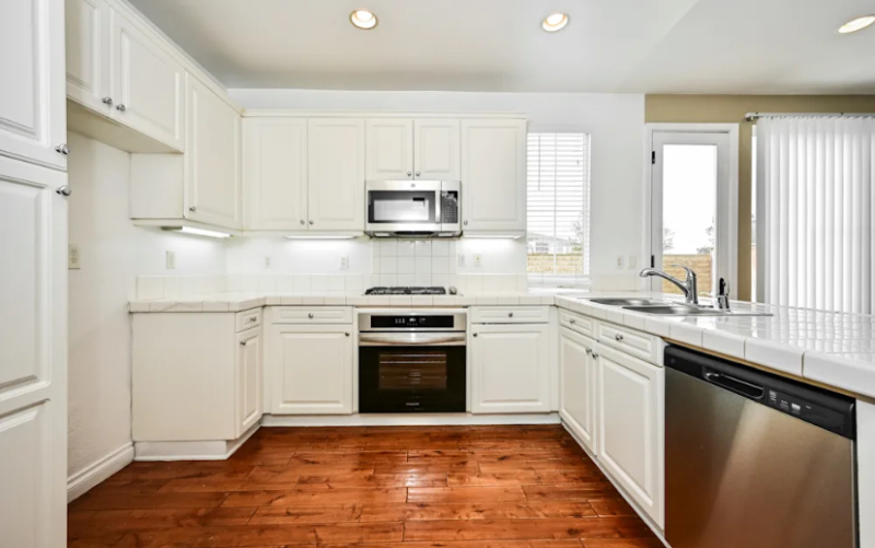 9175 S Cullen Way - Photo 2 of 11