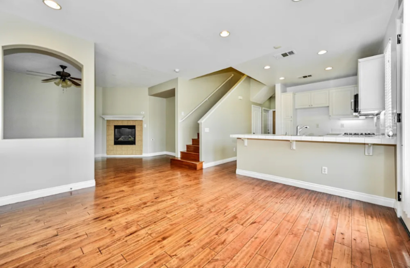 9175 S Cullen Way - Photo 4 of 11