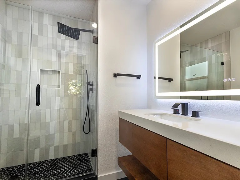 10023 Kirkhaven Dr - Photo 5 of 11