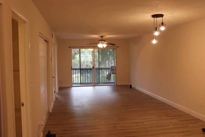 313 Dirksen Dr #B11 - Photo 6 of 20