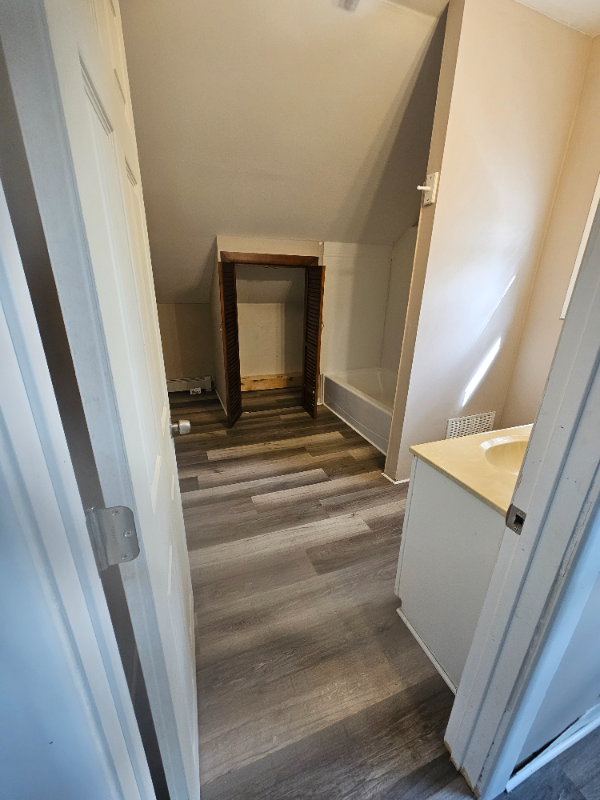 95 Oakland Ave #3 - Photo 5 of 10