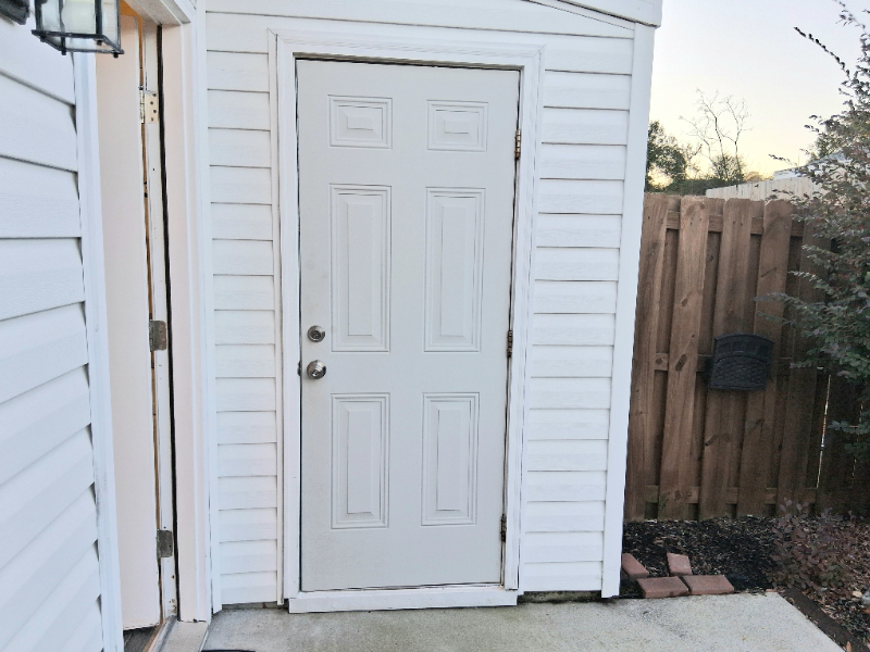 1731 Elizabeth St - Photo 5 of 20