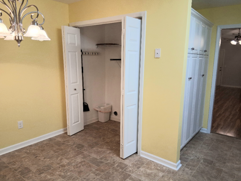 1731 Elizabeth St - Photo 7 of 20