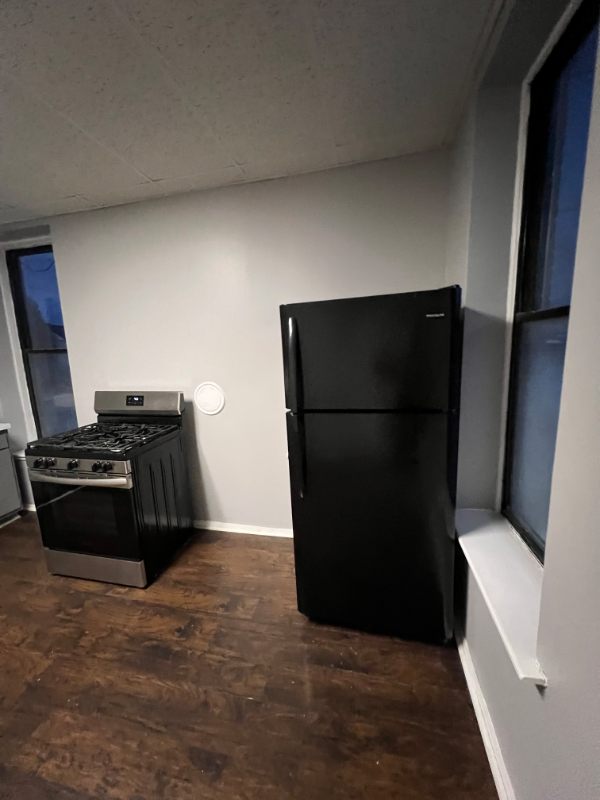 1 Russell Pl #1A - Photo 5 of 20