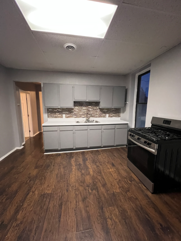 1 Russell Pl #1A - Photo 6 of 20