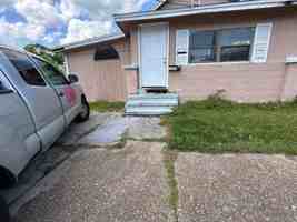 featured image of 1251 Grothe St