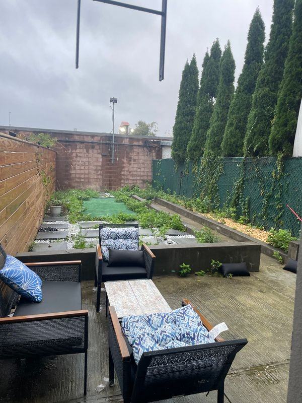 2105 Pacific St ##A - Photo 2 of 7