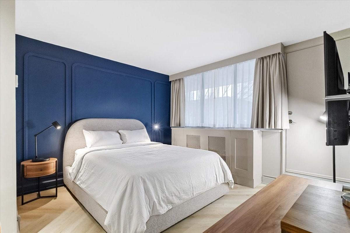 2170 Lincoln - Photo 7 of 50