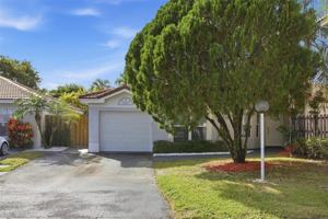 featured image of 10246 Northwest 57th Terrace