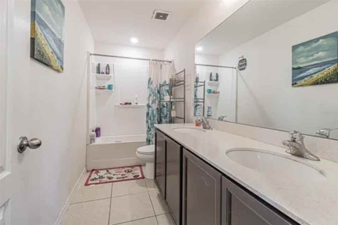 1118 Wynnmere Walk - Photo 6 of 9