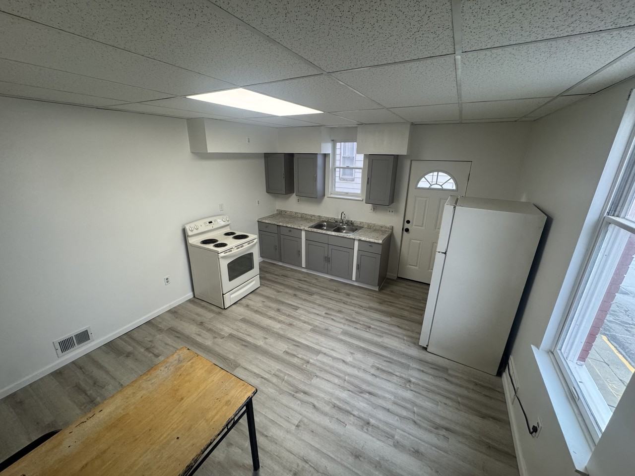 227 Duquesne Ave #1 - Photo 4 of 10