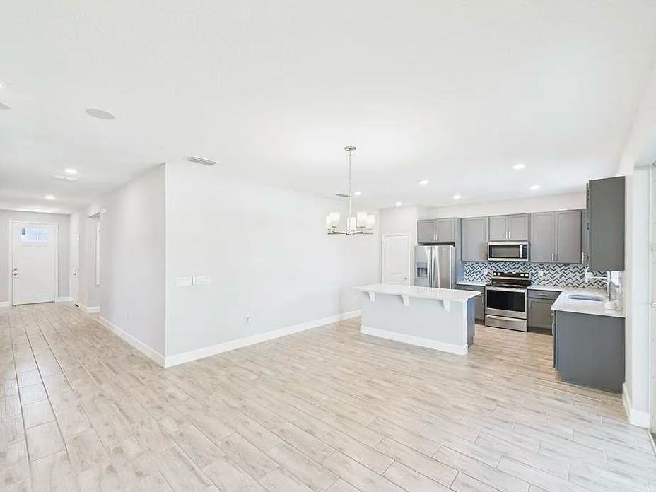 1117 Sophia Blvd #NA - Photo 4 of 12