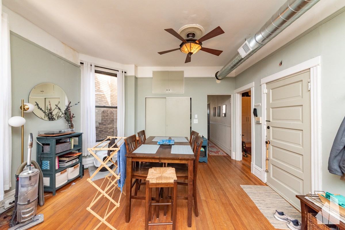 3336 N Sheffield Ave #2 - Photo 6 of 18