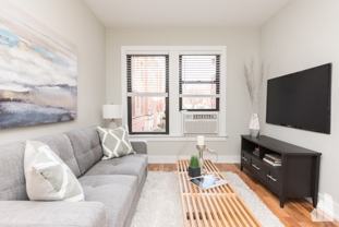 2900 N Mildred Ave - Photo 1 of 1