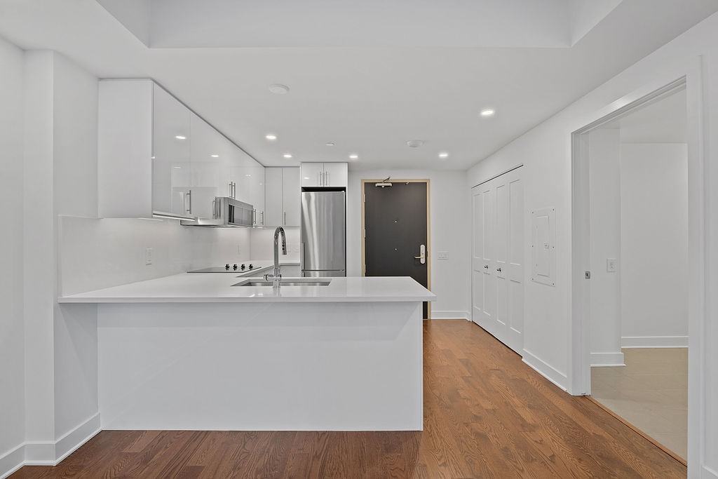 180 George Street #505 - Photo 3 of 19