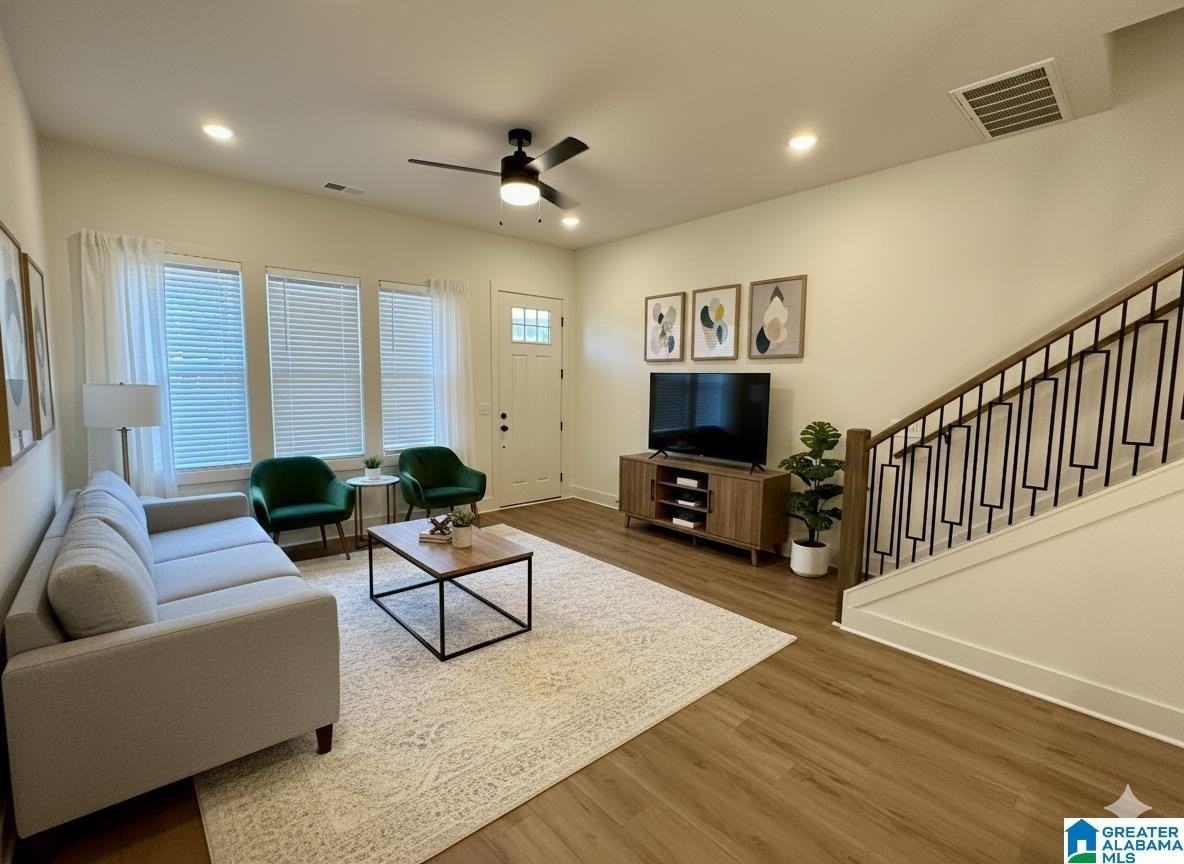 1737 MONKTON LANE - Photo 3 of 20