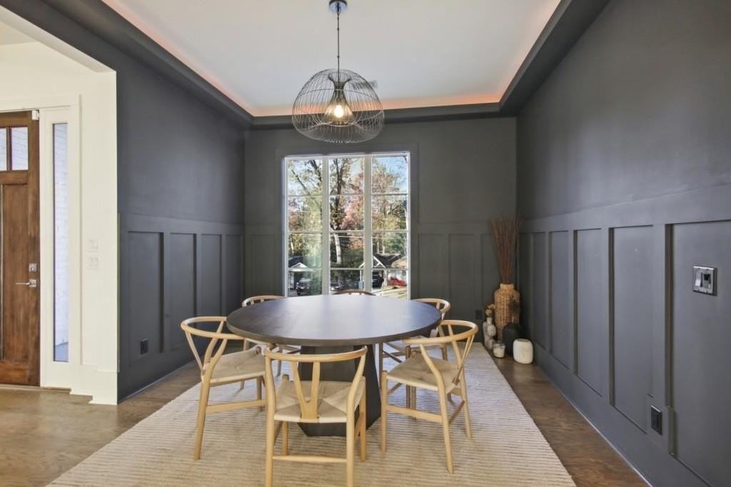 3041 Parkridge Dr Ne - Photo 3 of 25