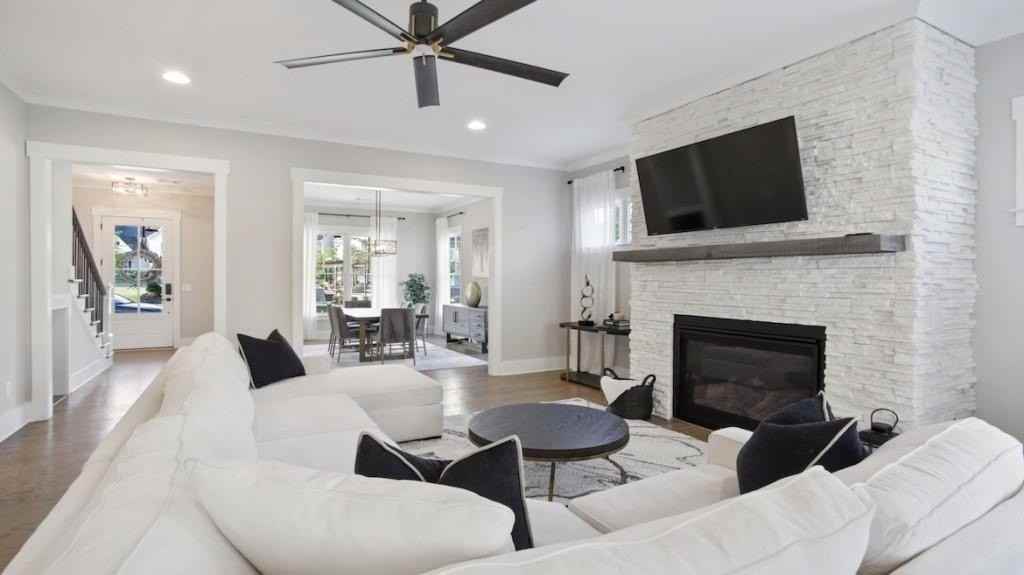 1950 Westside Blvd - Photo 5 of 37