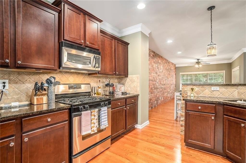 12807 Doe Dr - Photo 7 of 33