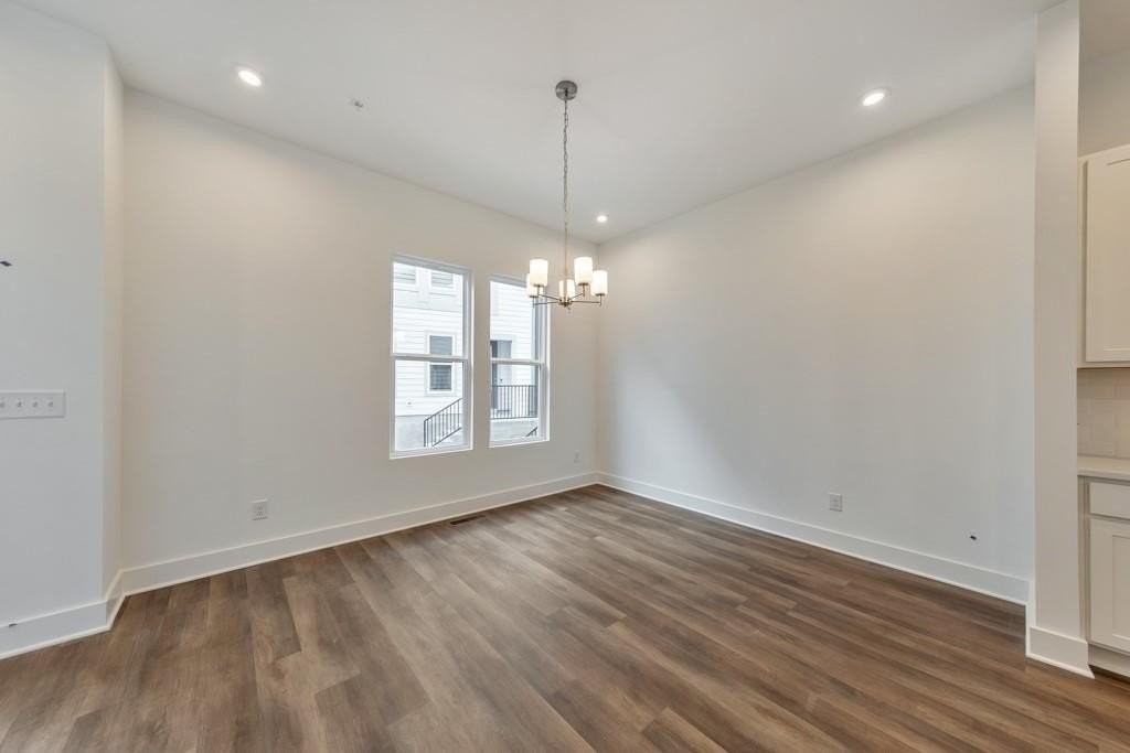 515 Motivation Cir Nw - Photo 5 of 43