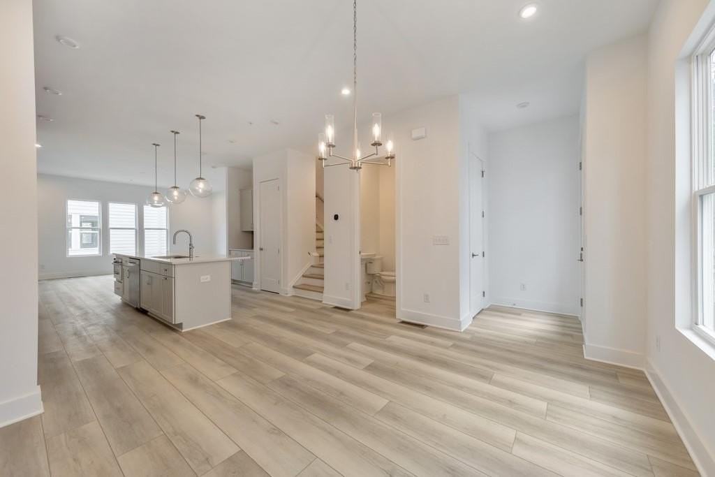 517 Motivation Cir Nw - Photo 4 of 39