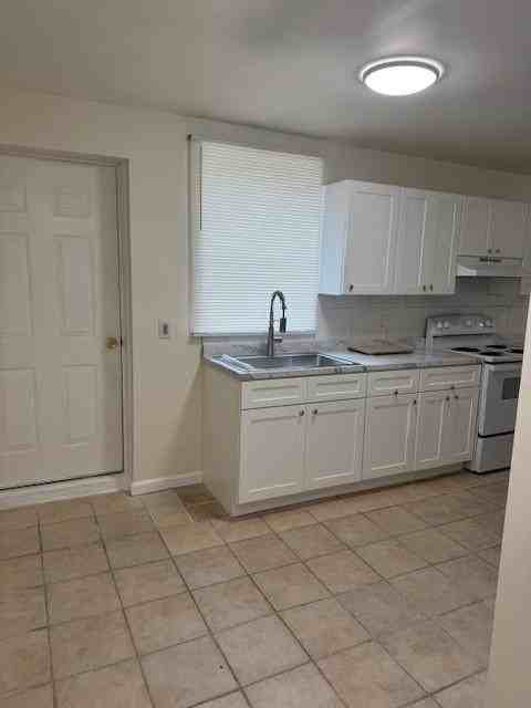 2237 Emerald Castle Dr - Photo 4 of 10