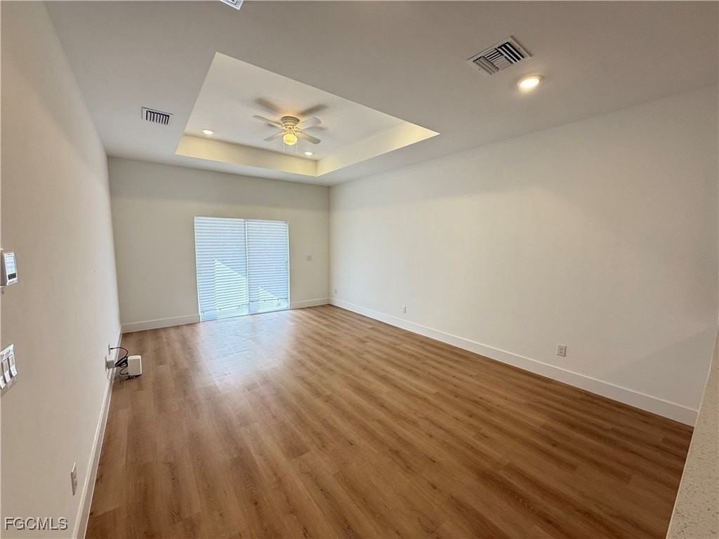 4717/4719 28th Street SW - Photo 5 of 13