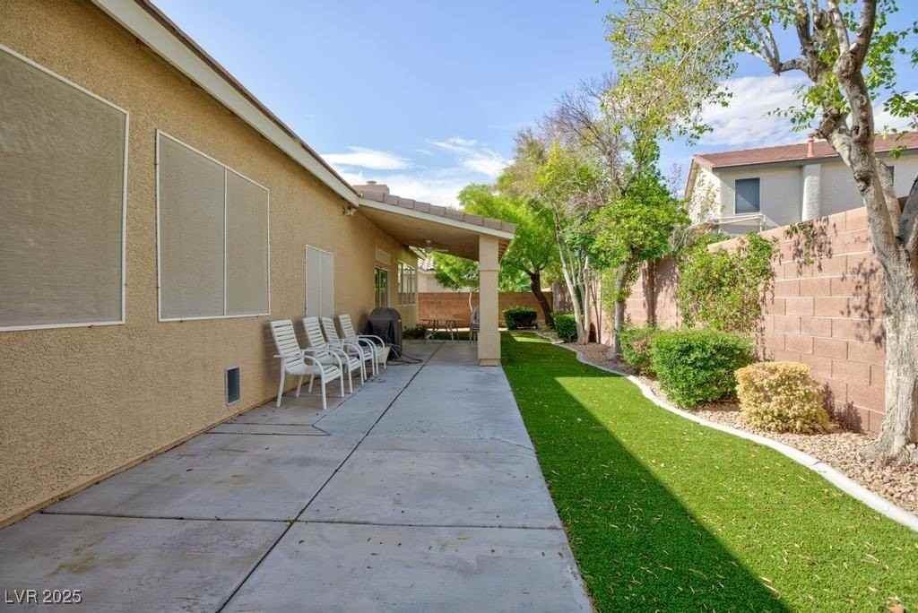 2504 Ashley Rose Ter - Photo 4 of 22