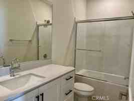 featured image of 32007 Paseo Deriva