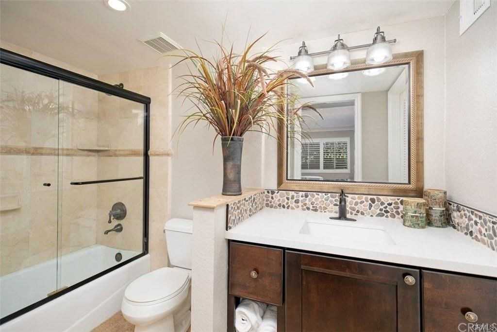 280 Cliff Dr #1 - Photo 6 of 8